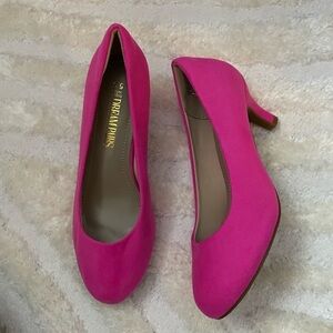 Dream Pairs Low Heel Pumps